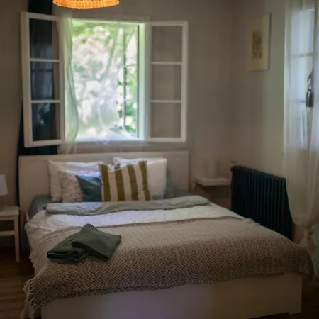 Na Samote U Vcelina Pansiyon *